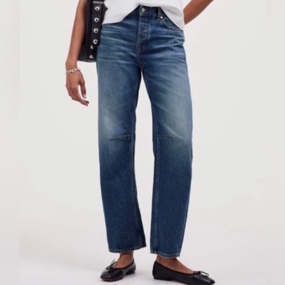 Madewell Blue Darted Barrel Jeans in Irmo Wash